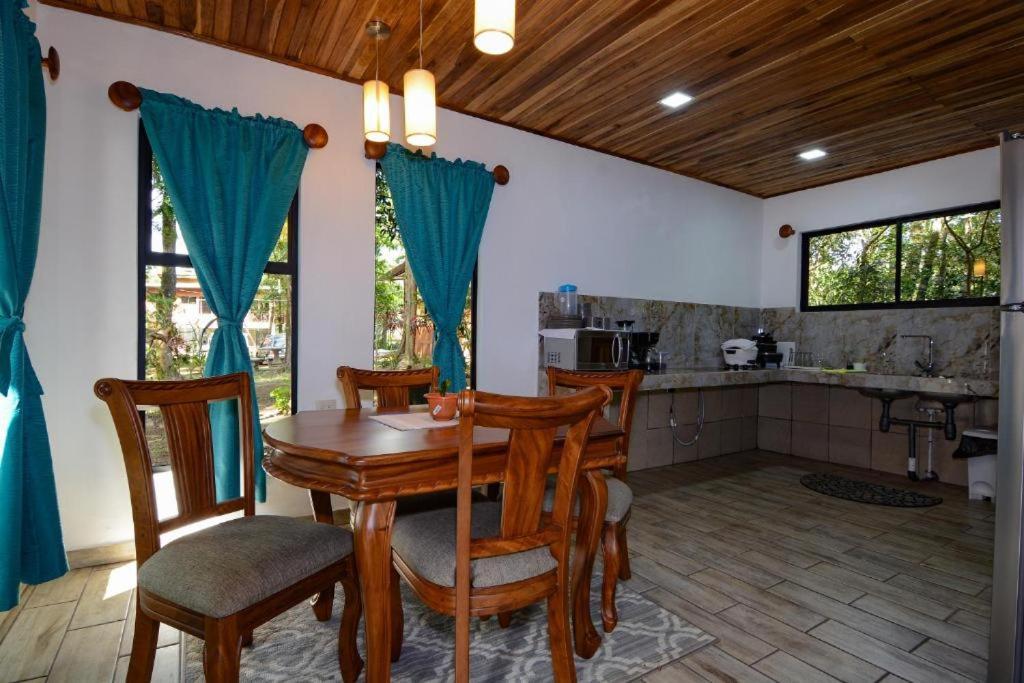 Cabanas Roca Verde Monteverde Eksteriør billede