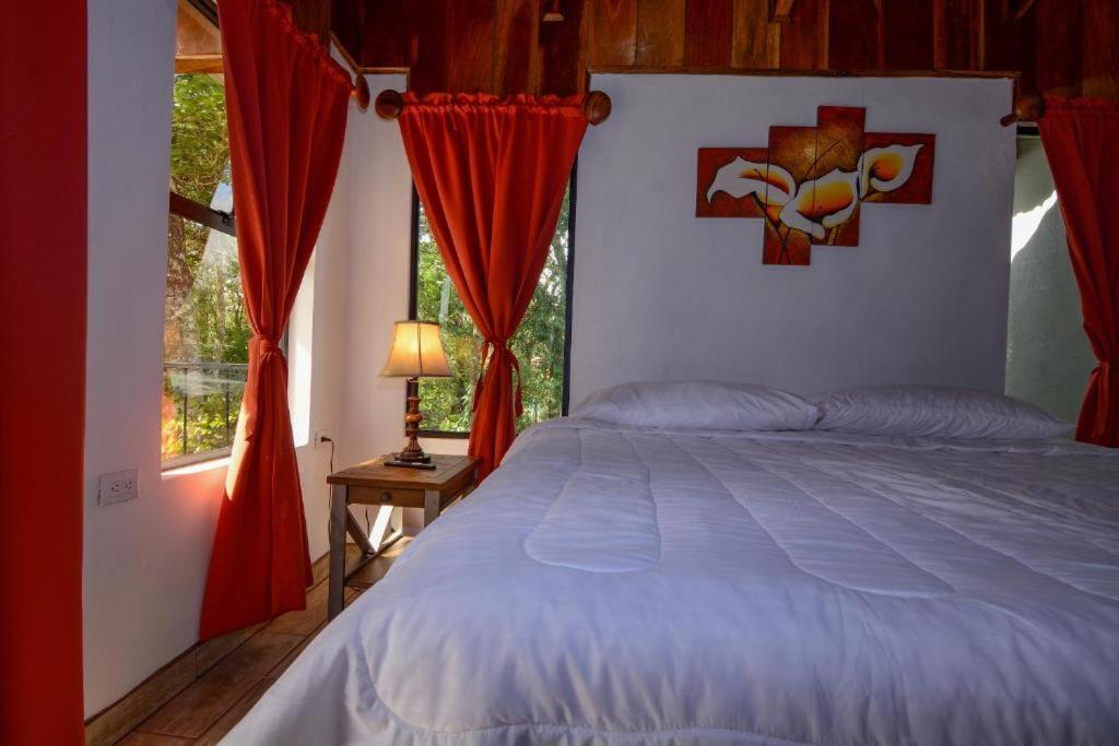 Cabanas Roca Verde Monteverde Eksteriør billede